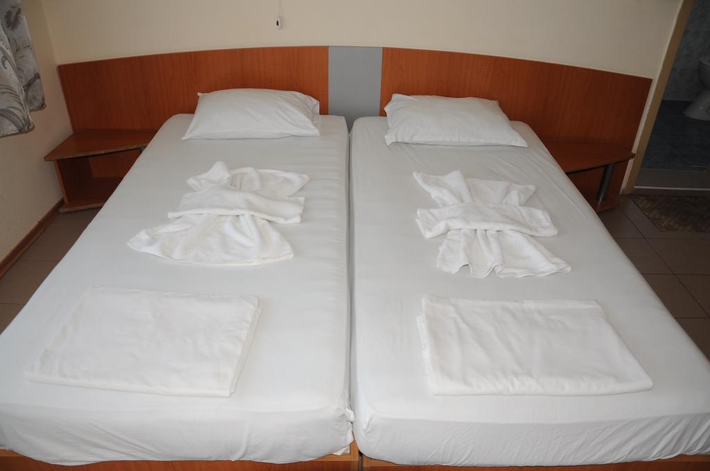 Hotel Babeva Sveti Vlas Dış mekan fotoğraf