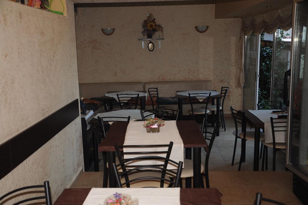 Hotel Babeva Sveti Vlas Dış mekan fotoğraf